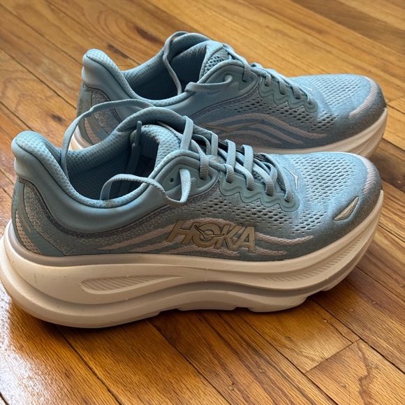 Hoka Shoes - Hoka Women's Bondi 9 Sneakers